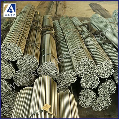 Batang rekayasa bundar baja ringan